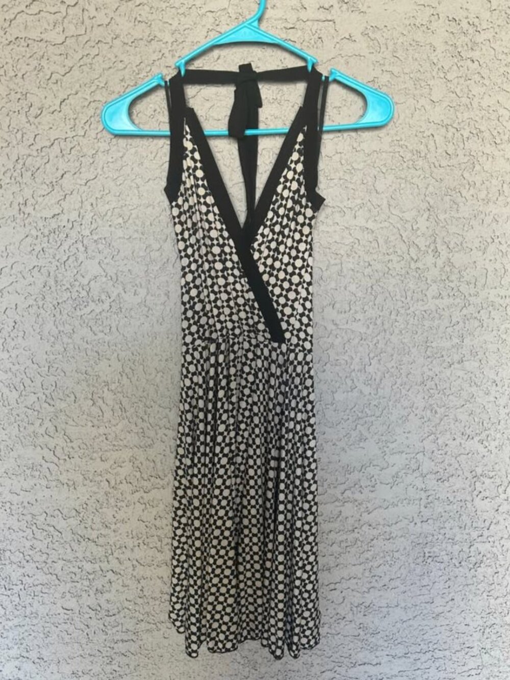 Geometric Print Halter Mini/Knee-Length Dress